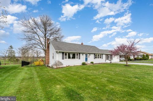 615 Herrs Ridge Rd, Gettysburg PA  17325-8451 exterior