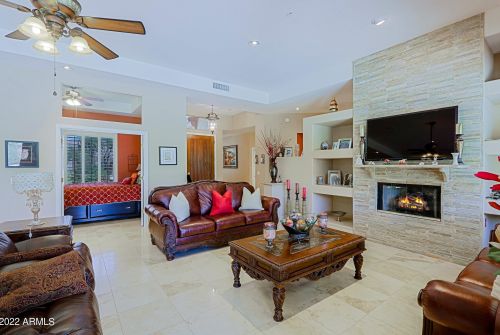 6860 Amber Sun Dr, Scottsdale AZ 85266-7034 exterior