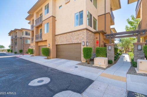 17850 68th St, Phoenix AZ  85054-9100 exterior
