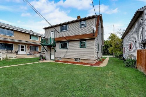 5463 Lake Dr, Cudahy, WI 53110-2042