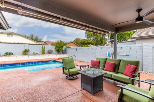 15350 Poinsettia Dr, Sun City AZ  85379-5282 exterior