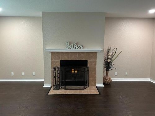 780 New Bridge Dr, Uhland TX  78640-5542 exterior