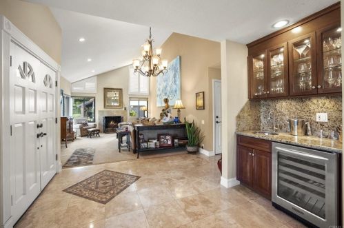 633 Camino Ynez, Solana Beach, CA 92075-1636