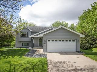 4363 145th St, Prior Lake, MN 55378-2960