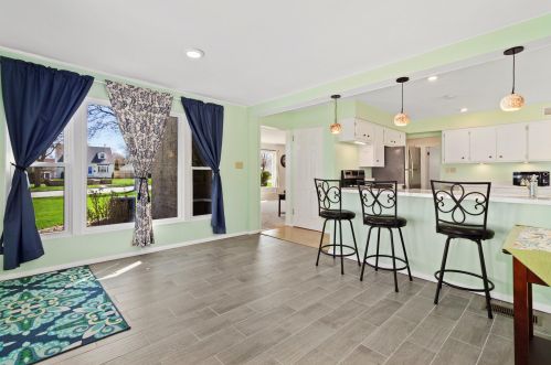 3633 100, Milwaukee WI 53222-2430 exterior