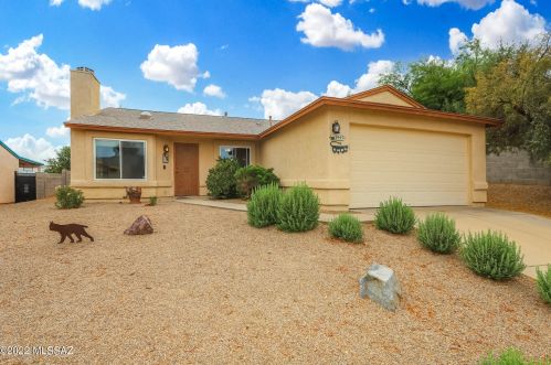 3997 Desert Lake Dr, Tucson, AZ 85730-5720