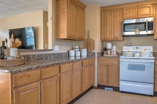 53 American Ave, Keene NH  03431-4803 exterior