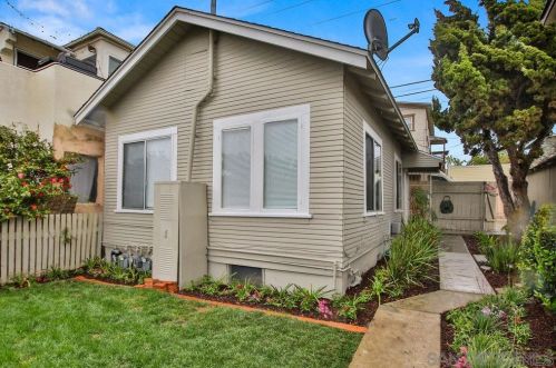 4311 Maryland St, San Diego CA 92116-1109 exterior