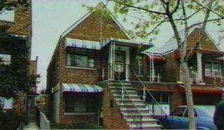 2535 Hone Ave, Bronx, NY 10469-4401