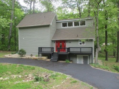 232 Garland Ln, Santa Claus, IN 47579-6015