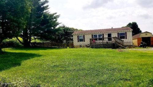 2413 Woodley Hollow Rd, Loyalsockville, PA 17754-8053