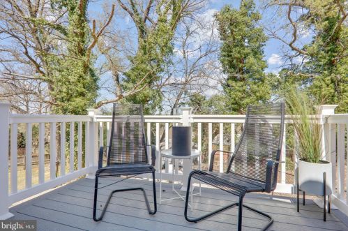 3200 Nash Pl, Washington DC 20019-2952 exterior