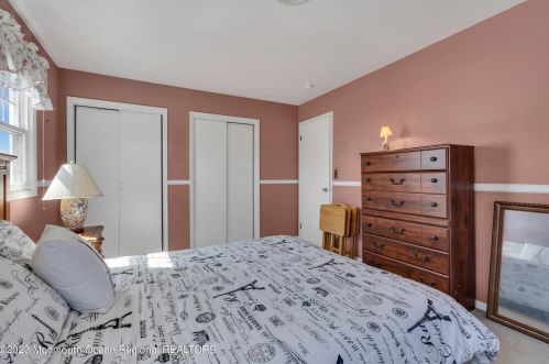 316 Sunset Dr, Pelican Island NJ  08751-2225 exterior