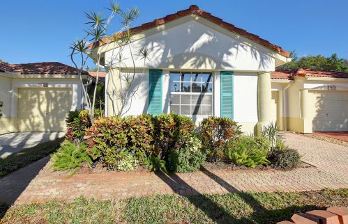 15396 Rosaire Ln, Delray Beach, FL 33484-4623