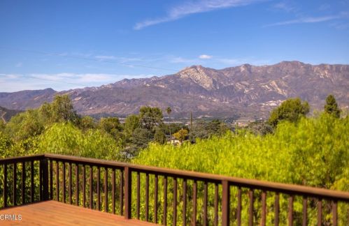 39 Alto Dr, Oak View, CA 93022-9525
