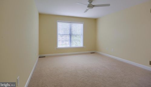 885 Crooked Stick Dr, Navy Sup Dpt PA  17050-2298 exterior
