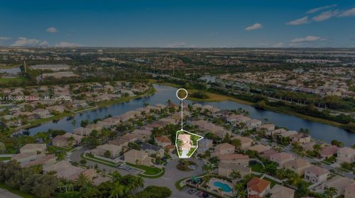 3163 176 Ter, Hollywood FL 33029-5608 exterior