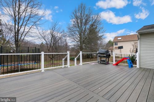 16402 Euro Ct, Bowie MD  20716-3903 exterior