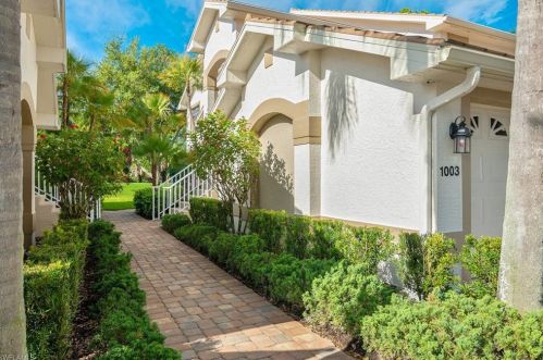 5617 Whisperwood Blvd, Naples, FL 34110-2316