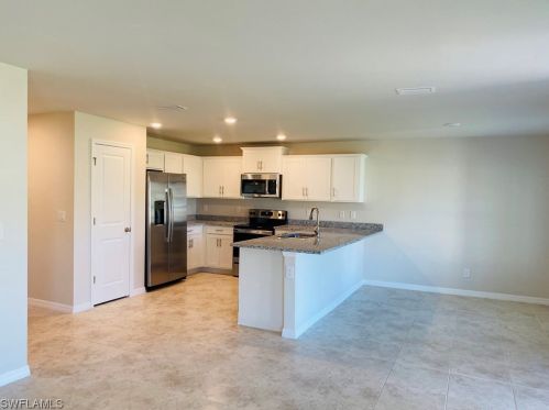 3216 14th Ave, Cape Coral, FL 33909-3356