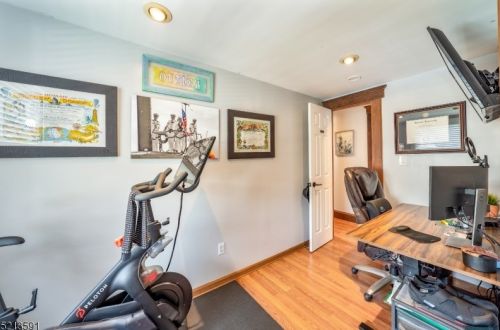 214 Sherman Ave, Roselle Park NJ  07204-2316 exterior