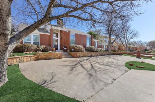 8018 Fair Oaks Ave, Dallas, TX 75231-4719
