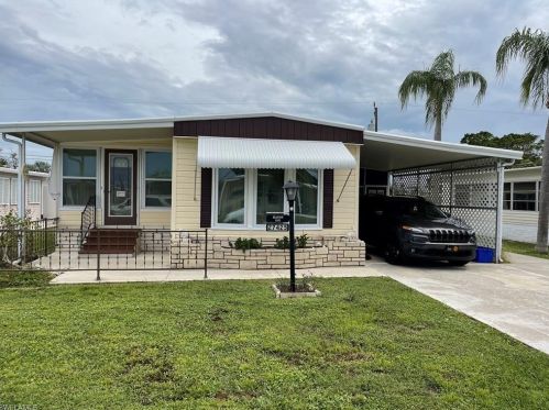 27425 Joann Dr, Bonita Springs, FL 34135-7148