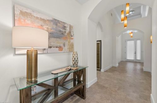 9375 Isla Bella Cir, Bonita Springs, FL 34135-7274