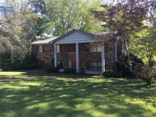 7520 Luscombe Dr, Knoxville, TN 37919-7108