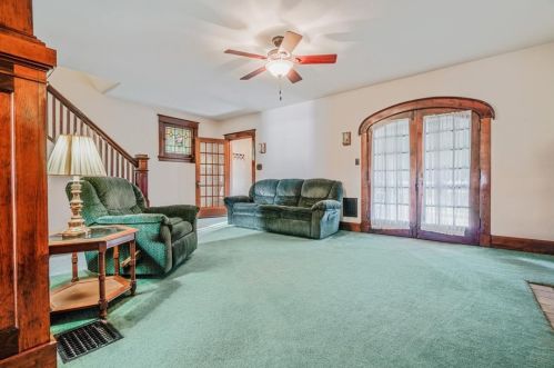 1835 Wittmer St, Pittsburgh PA 15212-1631 exterior