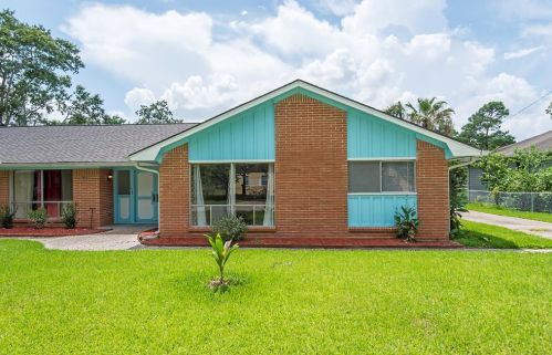 3016 Carlisle St, Morgans Point, TX 77571-7020
