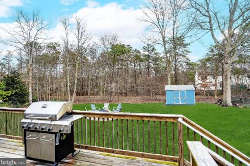 425 Princeton Ave, Berkeley Township NJ  08721-2404 exterior