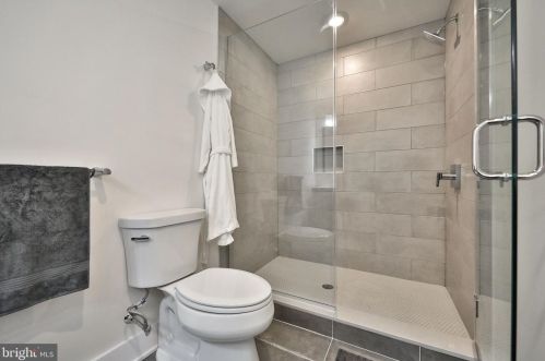 1148 2nd St, Philadelphia PA  19123-5419 exterior