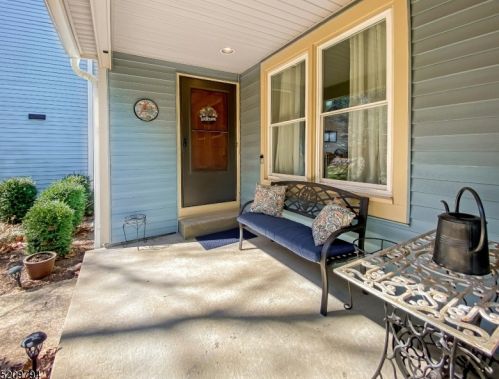 13 Mourning Dove Ct, Hackettstown NJ  07840-3211 exterior