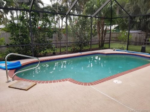 2987 Moody Ter, Fort Pierce, FL 34953-4268