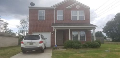 100 Cloverbrook Dr, Harvest, AL 35749-3200