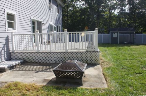 12 Ramblewood Rd, Shoreham NY  11786-2300 exterior