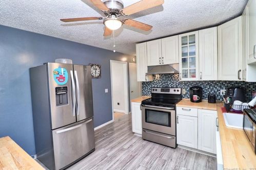 54 Barsalou Ave, Waterbury CT  06705-3514 exterior