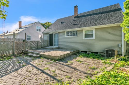 2008 28th St, Kenosha WI  53140-5016 exterior