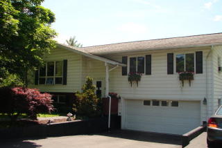 2 Main St, Lockwood, NY 14859-9766