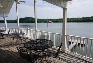 760 Miracle Rd, Decaturville, TN 38329-5354