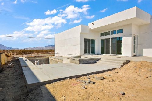 18781 Sagebrush Trl, Desert Hot Springs, CA 92241-7301