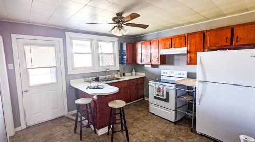 606 Miller St, Latrobe PA  15650-1549 exterior