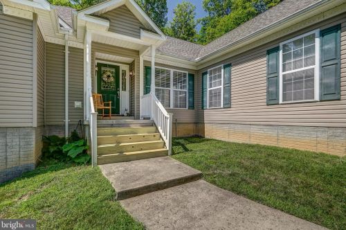 197 Marcia Mcgill Way, Mineral VA  23117-4562 exterior