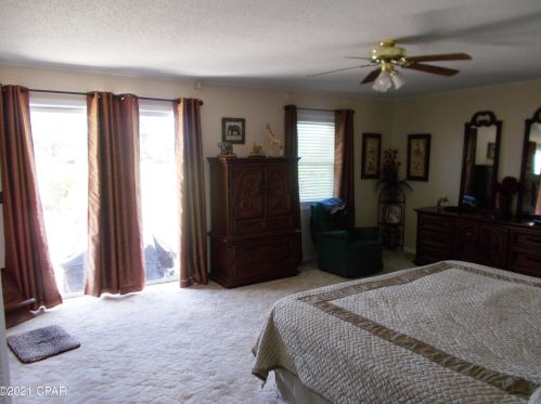 4883 Davis Dr, Marianna FL  32446-6343 exterior
