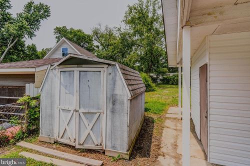 231 President Dr, Dover DE  19901-5223 exterior