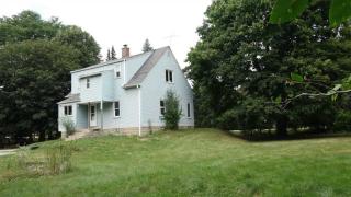 15965 Gebhardt Rd, Brookfield, WI 53005-5113