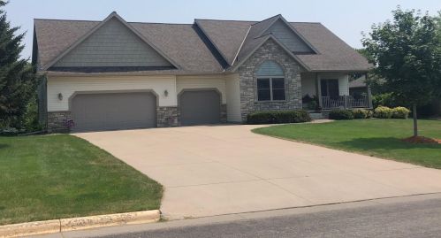 1813 4th St, Willmar, MN 56201-2239