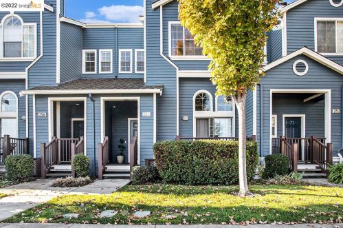 254 E St, Benicia CA  94510-3274 exterior