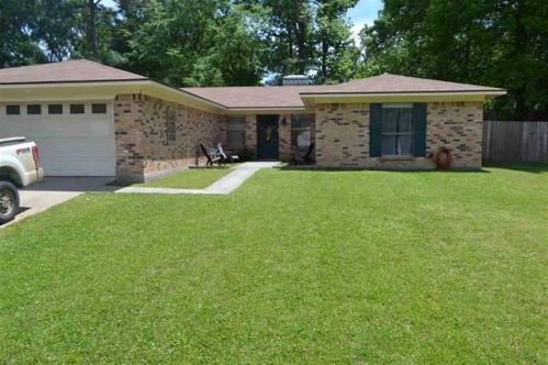 605 Rebecca Dr, Carthage, TX 75633-1324